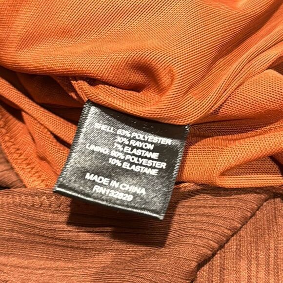 NWT NBD Revolve Halter Neck Peek a Boo Brown Ribbed Long Sleeve Bodysuit Size L - Picture 8 of 9